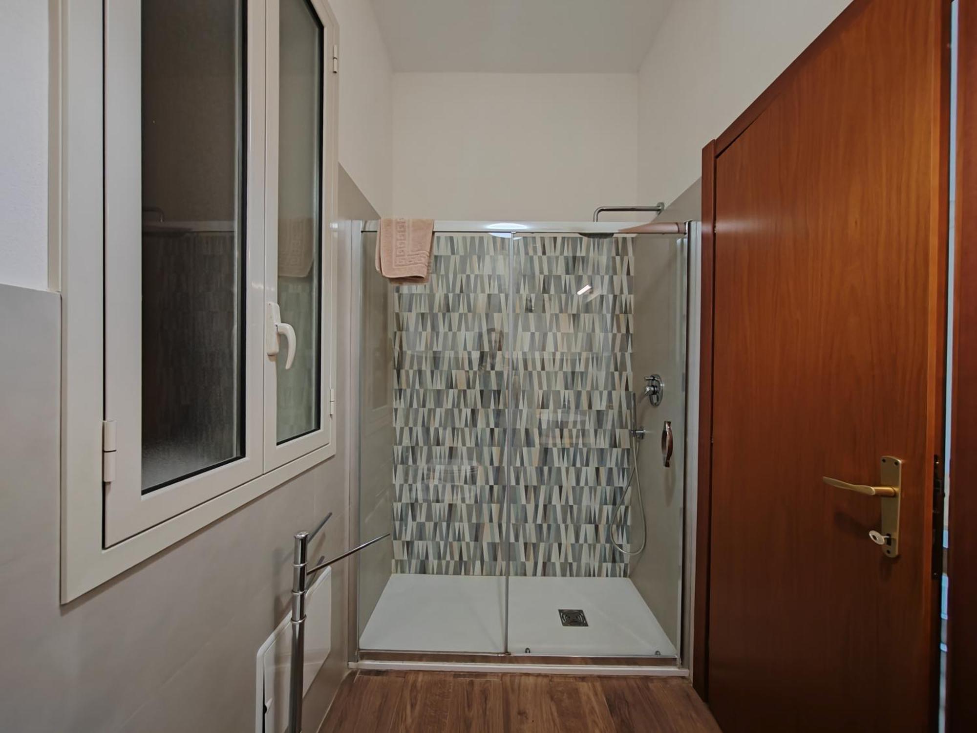 Xenia Apartment