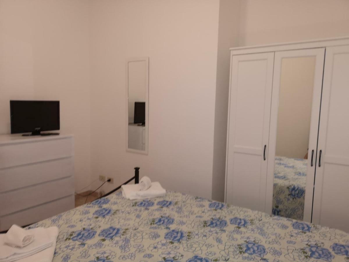 Xenia Apartment *